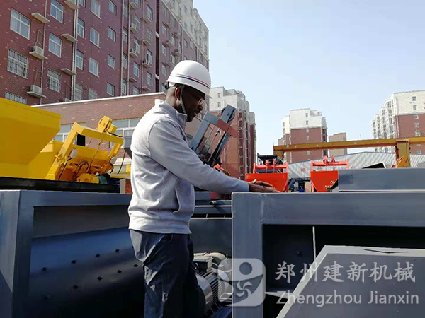 除了寶馬展，建新機(jī)械工廠更值得一看！